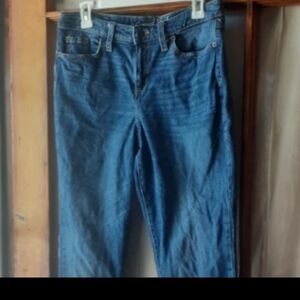 Universal Thread High Rise Straight Women's Jeans 6/28